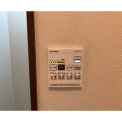 フロランス 東助松のサムネイル