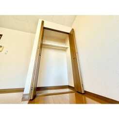 アンプルール モンターニュのサムネイル