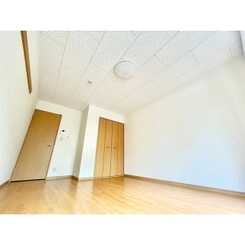 シャルマン エスパースのサムネイル