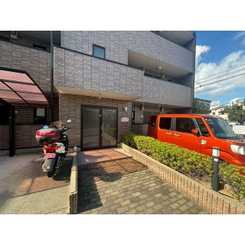 アンプルールフィギュールのサムネイル