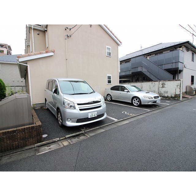 サンフレンド松本 三鷹の物件画像