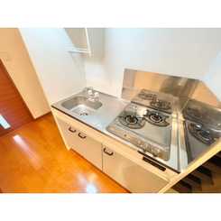 アンプルール フェール 上永谷のサムネイル