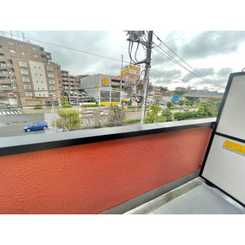 アンプルール フェール 上永谷のサムネイル