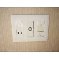 プルミエール OZAKUのサムネイル