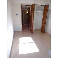 プレール・ドゥーク西大島駅前のサムネイル