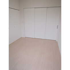 プレール・ドゥーク板橋本町Ⅱのサムネイル