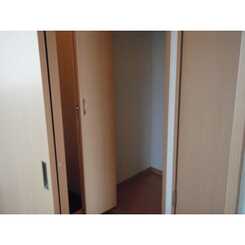 アンプルールフェール東花園のサムネイル