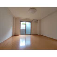 アンプルールフェール東花園のサムネイル