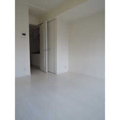 プレール・ドゥーク板橋区役所前のサムネイル