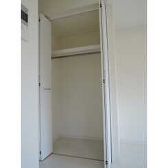 プレール・ドゥーク板橋区役所前のサムネイル