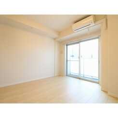 プレール・ドゥーク木場駅前のサムネイル