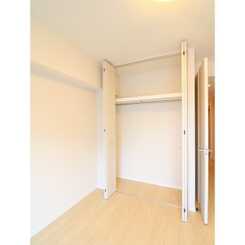 プレール・ドゥーク木場駅前のサムネイル