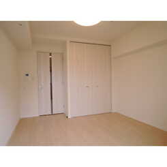 プレール・ドゥーク木場駅前のサムネイル