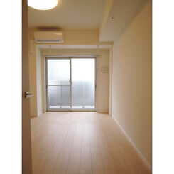 プレール・ドゥーク木場駅前のサムネイル