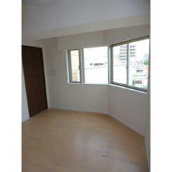 プレール・ドゥーク多摩川のサムネイル