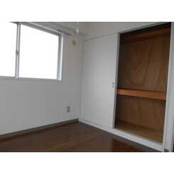 第二田口ビルのサムネイル