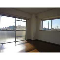 第二田口ビルのサムネイル