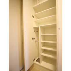 プレール・ドゥーク新中野Ⅱのサムネイル