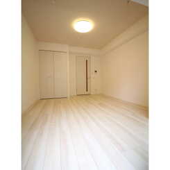 プレール・ドゥーク日本橋のサムネイル