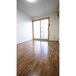 パレス泉のサムネイル