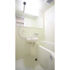 パレス泉のサムネイル