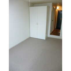 パレス泉のサムネイル