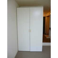 パレス泉のサムネイル