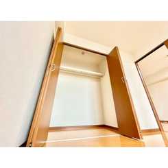 アンプルールフェール　六反のサムネイル