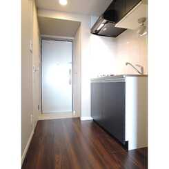 プレール・ドゥーク駒沢大学駅前のサムネイル