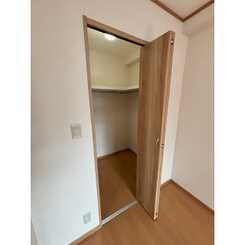 アンプルールフェール樹のサムネイル