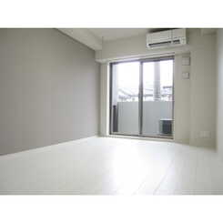 プレール・ドゥーク中野江原町のサムネイル