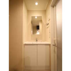 プレール・ドゥーク中野江原町のサムネイル