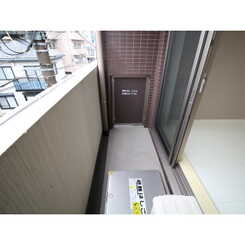 プレール・ドゥーク中野江原町のサムネイル