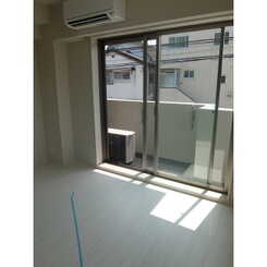 プレール・ドゥーク中野江原町のサムネイル