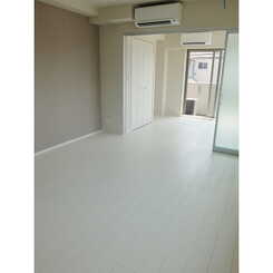 プレール・ドゥーク中野江原町のサムネイル