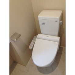 プレール・ドゥーク中野江原町のサムネイル