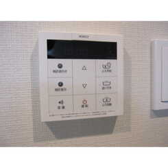 プレール・ドゥーク中野江原町のサムネイル