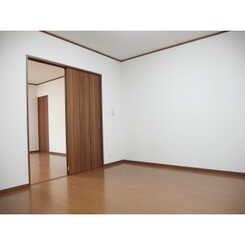 アムール ネージュ 弐番館のサムネイル