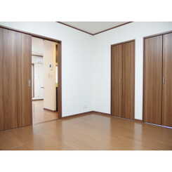 アムール ネージュ 弐番館のサムネイル