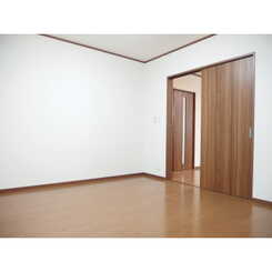 アムール ネージュ 弐番館のサムネイル