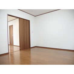 アムール ネージュ 弐番館のサムネイル