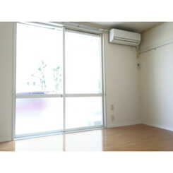 グリーンハイツ岡田Ⅱ号棟のサムネイル