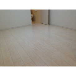 チャーリーズハウス根岸公園のサムネイル