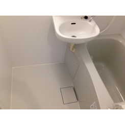 チャーリーズハウス根岸公園のサムネイル