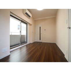 プレール・ドゥーク浜松町のサムネイル