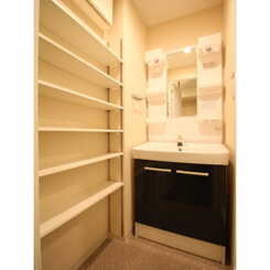 プレール・ドゥーク浜松町のサムネイル