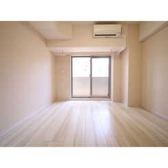 プレール・ドゥーク浜松町のサムネイル