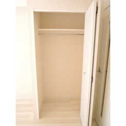 プレール・ドゥーク浜松町のサムネイル