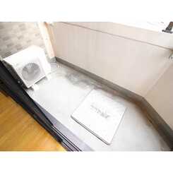 リヴイン国立のサムネイル