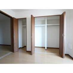 アムール　下渕のサムネイル